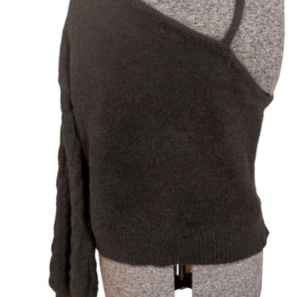 NWT Wild Fable Dark Gray One Shoulder Cable Knit Sweater L - Picture 3 of 8